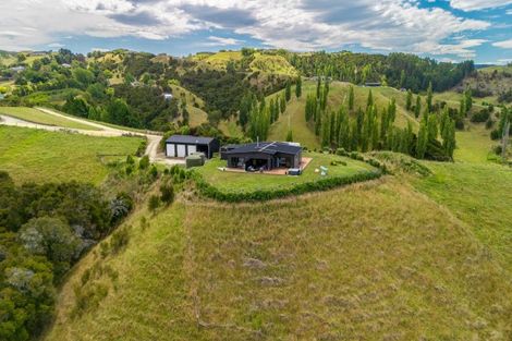 Photo of property in 49 Seafield Road, Eskdale, Napier, 4182