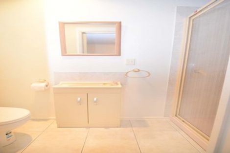 Photo of property in 3/42 Bay Street, Red Beach, 0932