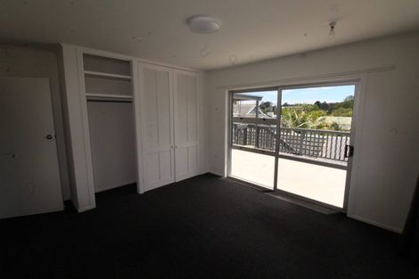 Photo of property in 25 Kamara Road, Glen Eden, Auckland, 0602