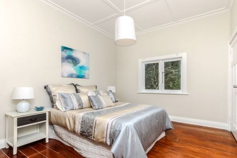 Photo of property in 13 Miro Street, New Lynn, Auckland, 0600