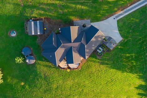 Photo of property in 15 Hereford Lane, Ararimu, Drury, 2579