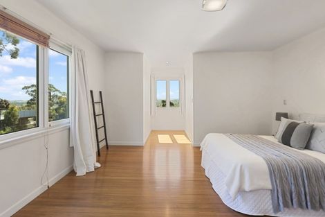 Photo of property in 50 Dyers Pass Road, Cashmere, Christchurch, 8022