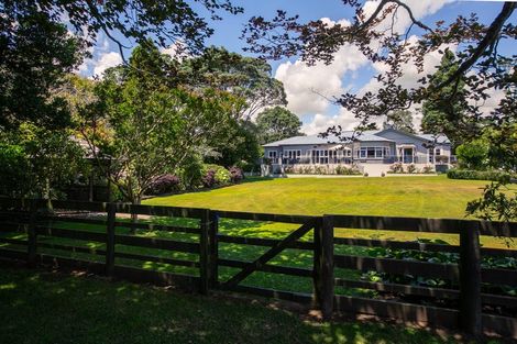 Photo of property in 331 Barrett Road, Omata, New Plymouth, 4374