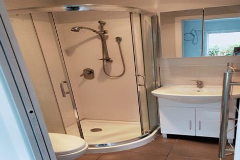 Photo of property in 76a Captain Scott Road, Glen Eden, Auckland, 0602