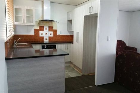 Photo of property in 5 Kopara Place, Clendon Park, Auckland, 2103