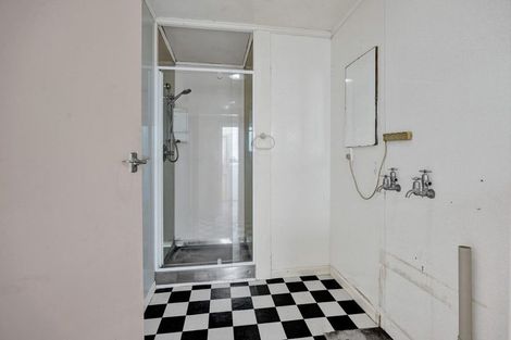 Photo of property in 11 Grant Vc Street, Hawera, 4610