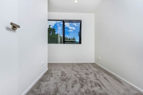 Photo of property in 7/66 Bruce Road, Glenfield, Auckland, 0629