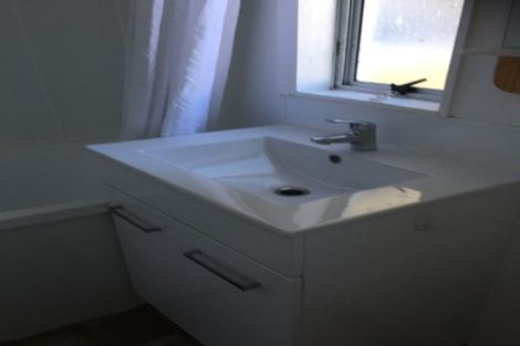 Photo of property in 4/8 Lane Street, Woolston, Christchurch, 8023