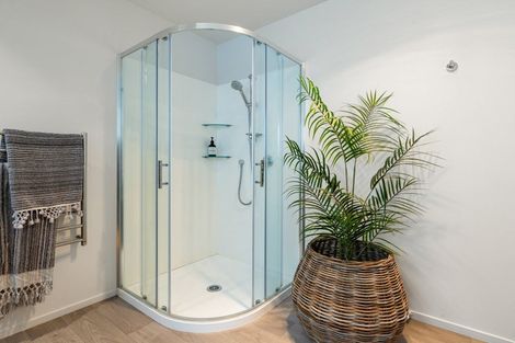 Photo of property in 220a Ocean Road, Whangamata, 3620