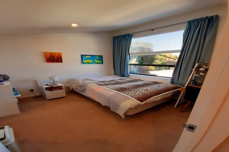 Photo of property in 15/8 Thatcher Crescent, Crofton Downs, Wellington, 6035