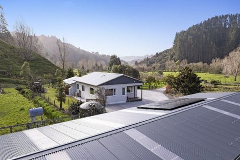 Photo of property in 186 Uruti Road, Uruti, Urenui, 4378
