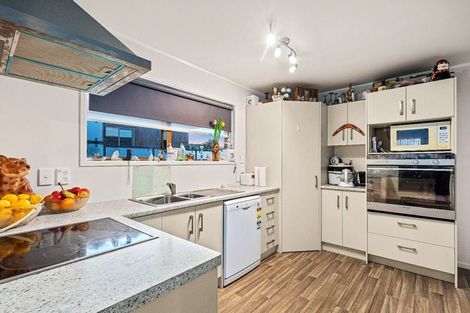 Photo of property in 182 Royal Road, Massey, Auckland, 0614