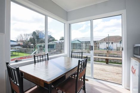 Photo of property in 10 Opatito Road, Paeroa, 3600