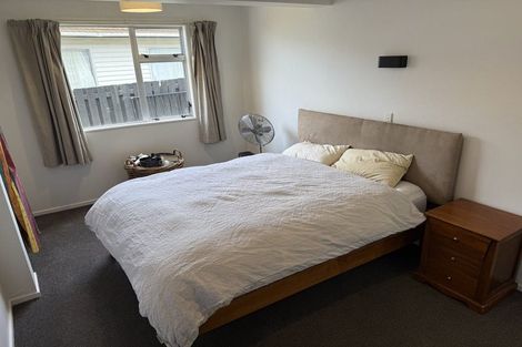 Photo of property in 3 Rydal Place, Southgate, Wellington, 6023