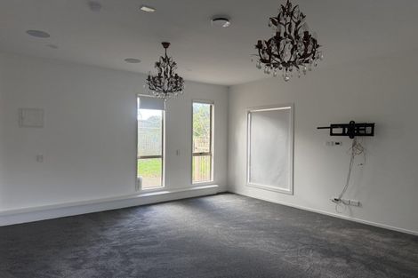 Photo of property in 5a Thurston Place, Bucklands Beach, Auckland, 2012