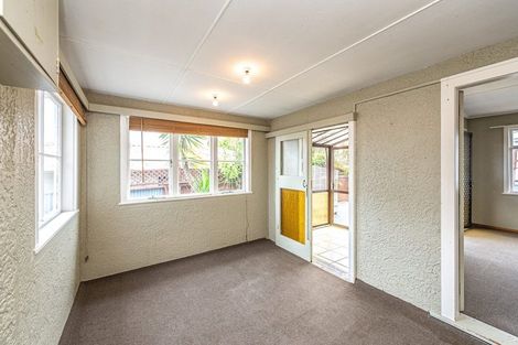 Photo of property in 3 Jackson Street, College Estate, Whanganui, 4500
