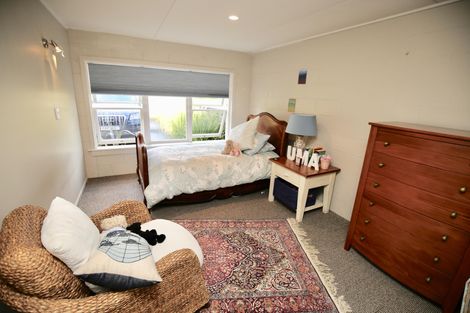 Photo of property in 9 Uenuku Avenue, Raglan, 3225