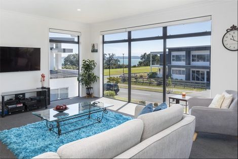 Photo of property in 106 Liberty Crescent, Beachlands, Auckland, 2018