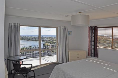 Photo of property in 10 Hinemoa Terrace, Tairua, 3508