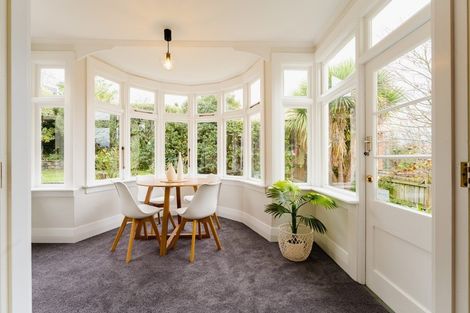 Photo of property in 30 Hobson Street, Saint Clair, Dunedin, 9012
