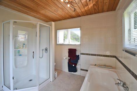 Photo of property in 17 Pakiri Road, Leigh, Warkworth, 0985