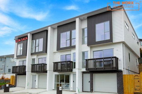 Photo of property in 37 Lawson Creek Street, Massey, Auckland, 0614