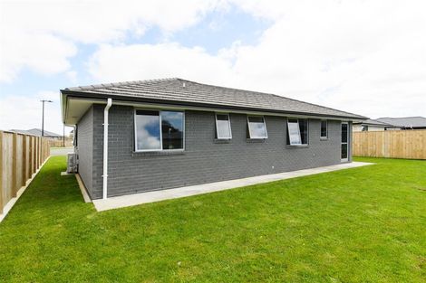 Photo of property in 35 Oldfield Lane, Marton, 4710