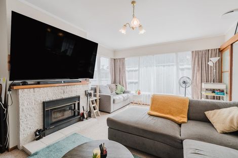Photo of property in 1 Sunnyside Road, Nawton, Hamilton, 3200