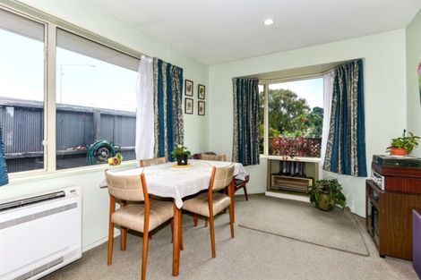 Photo of property in 1/198a Wainoni Road, Avondale, Christchurch, 8061