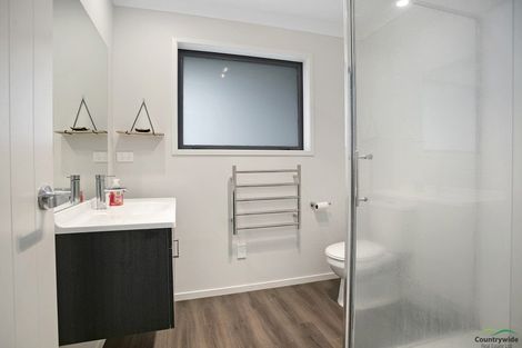 Photo of property in 24 Cambridge Street, Putaruru, 3411