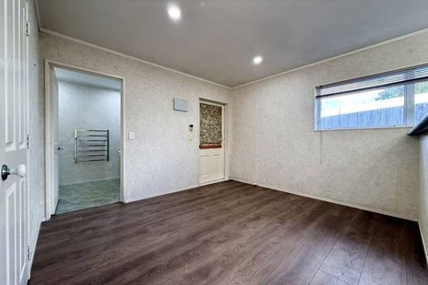 Photo of property in 22 Millstream Drive, Henderson, Auckland, 0610