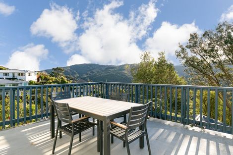 Photo of property in 132 Mairangi Road, Wilton, Wellington, 6012