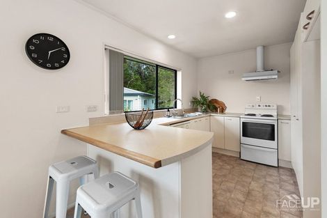Photo of property in 14 Milan Drive, Glen Eden, Auckland, 0602