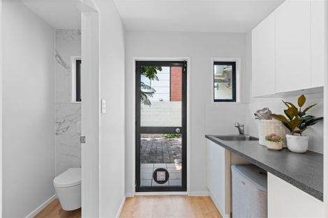 Photo of property in 10 Haineswood Lane, Sockburn, Christchurch, 8042