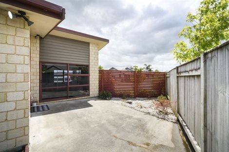 Photo of property in 40 Geneva Terrace, Kelvin Grove, Palmerston North, 4414
