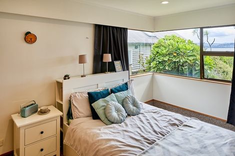 Photo of property in 259 Marine Parade, Eastbourne, Lower Hutt, 5013
