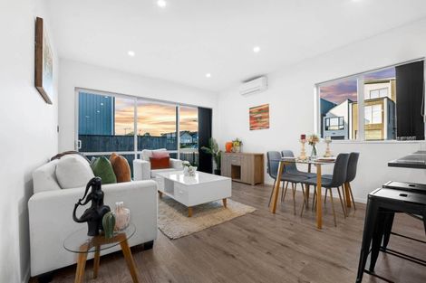 Photo of property in 20 Herekino Street, Westgate, Auckland, 0814