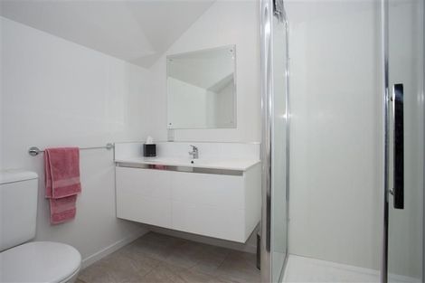 Photo of property in 86 Idris Road, Fendalton, Christchurch, 8052