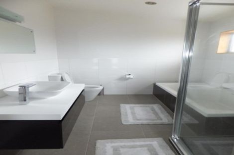 Photo of property in 217 Mark Avenue, Grenada Village, Wellington, 6037