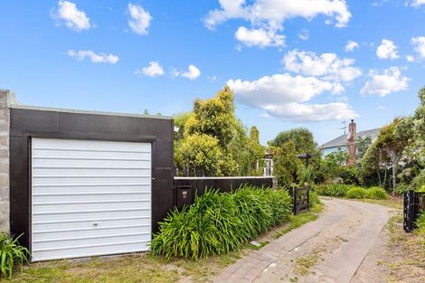 Photo of property in 11 Waimea Road, Waikanae Beach, Waikanae, 5036