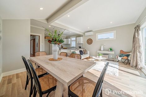 Photo of property in 17 Lincoln Avenue, Epuni, Lower Hutt, 5011