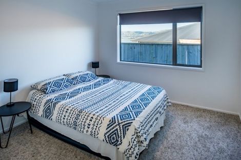 Photo of property in 52 Mo Street, Camborne, Porirua, 5026