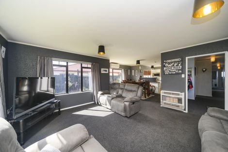 Photo of property in 87 Parnell Heights, Kelvin Grove, Palmerston North, 4414