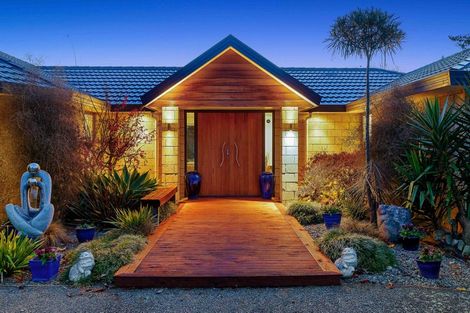 Photo of property in 901 State Highway 1, Te Horo, Otaki, 5581