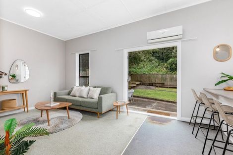 Photo of property in 50 Te Wharepouri Street, Berhampore, Wellington, 6023