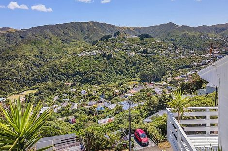 Photo of property in 2/205 Cecil Road, Wilton, Wellington, 6012