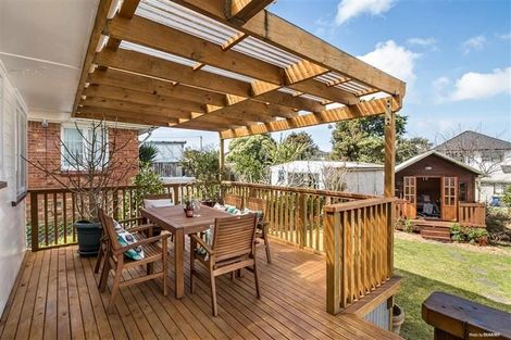 Photo of property in 41 Waipani Road, Te Atatu Peninsula, Auckland, 0610