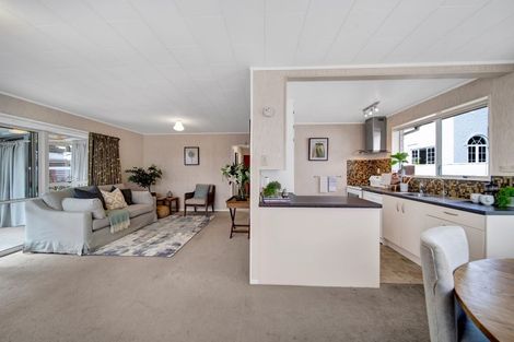 Photo of property in 1/13 Norman Street, Lower Vogeltown, New Plymouth, 4310