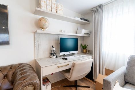 Photo of property in 60 Donegal Street, Cromwell, 9310