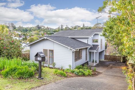 Photo of property in 47 Stapleford Crescent, Browns Bay, Auckland, 0630